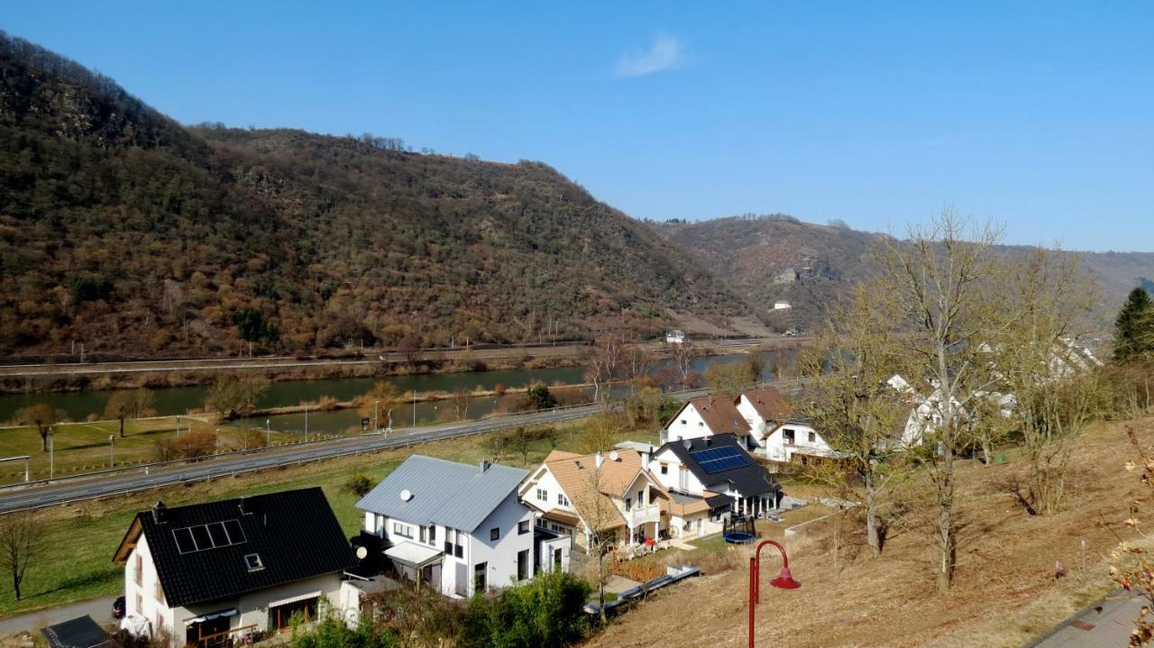 "Schoene Aussicht" Burgen  Exterior photo